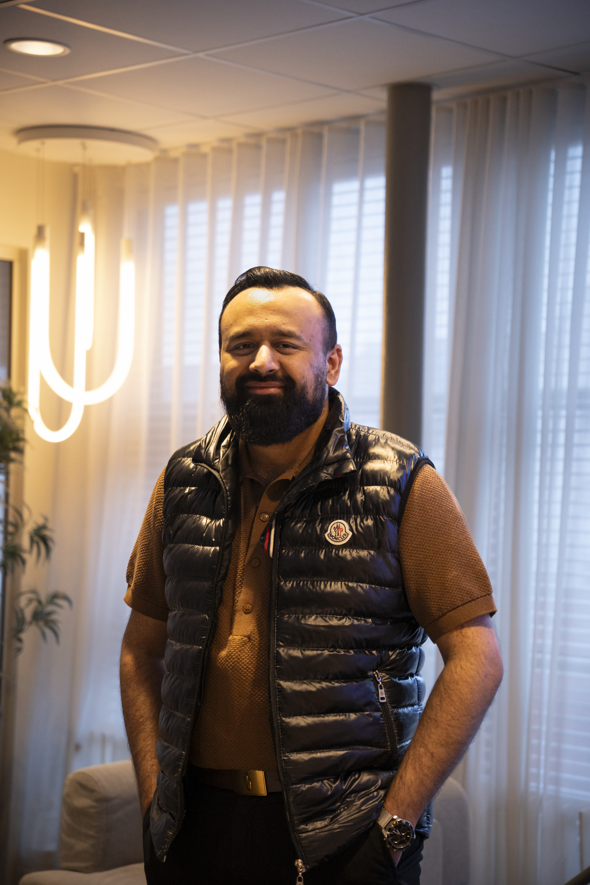 Lär känna Shehryar Hassan